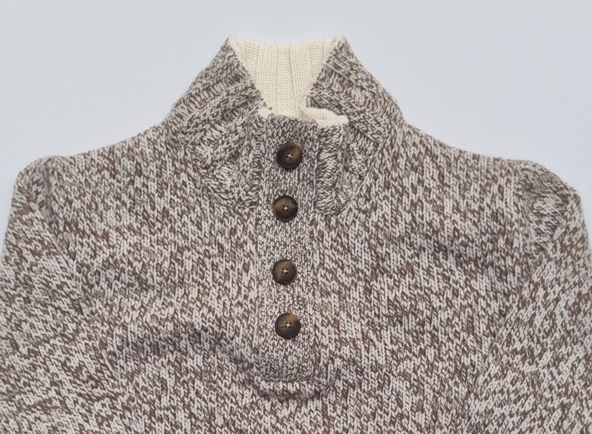 Gran Sasso Button Neck Sweater blends timeless elegance with modern comfort, making it a perfect choice for any wardrobe. 