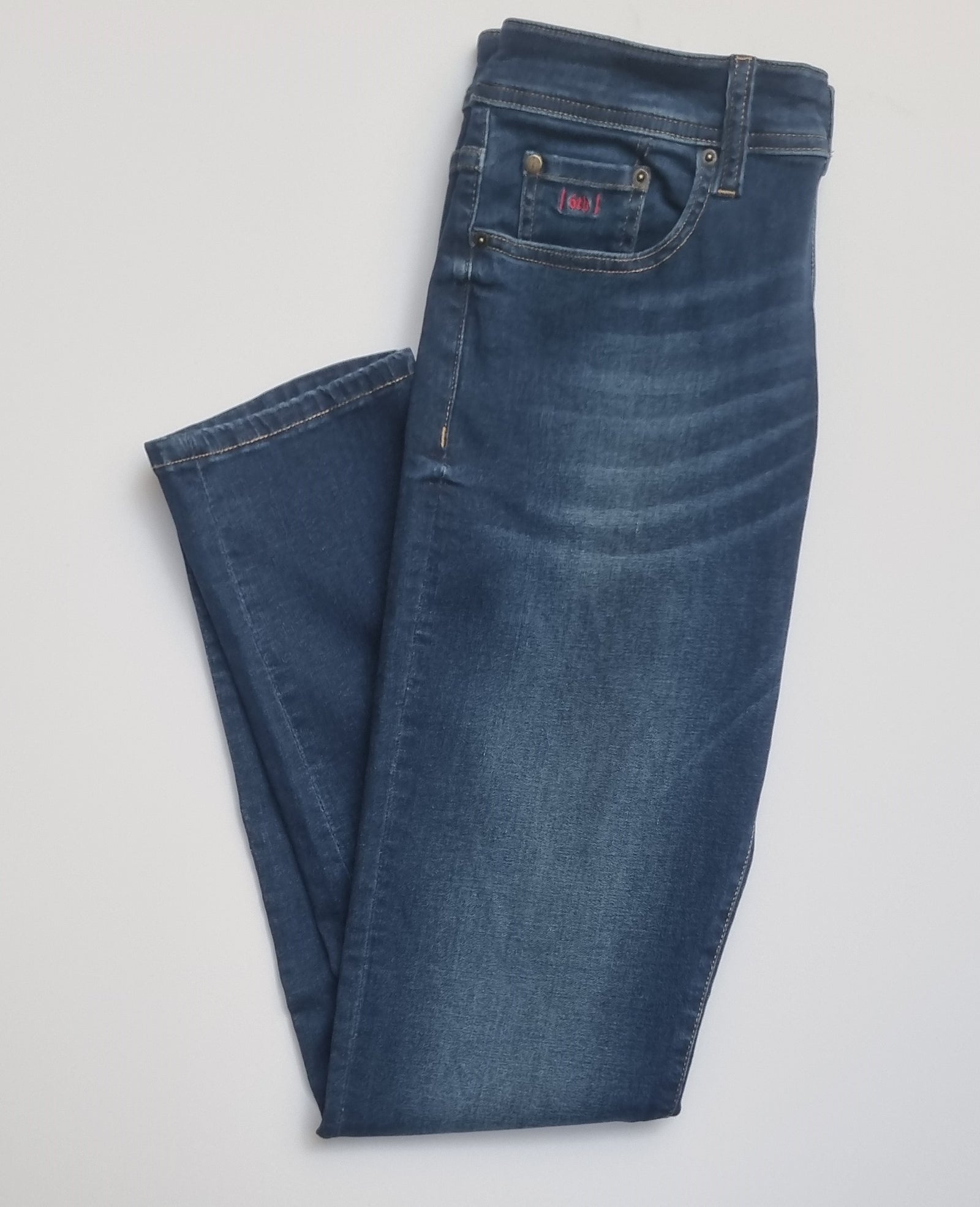 Sixth Sense Nevada Mid Wash Jeans&nbsp;deliver timeless style with a modern twist. Crafted from premium denim, these jeans feature a versatile mid-wash finish that works effortlessly for both casual and smart-casual outfits.
