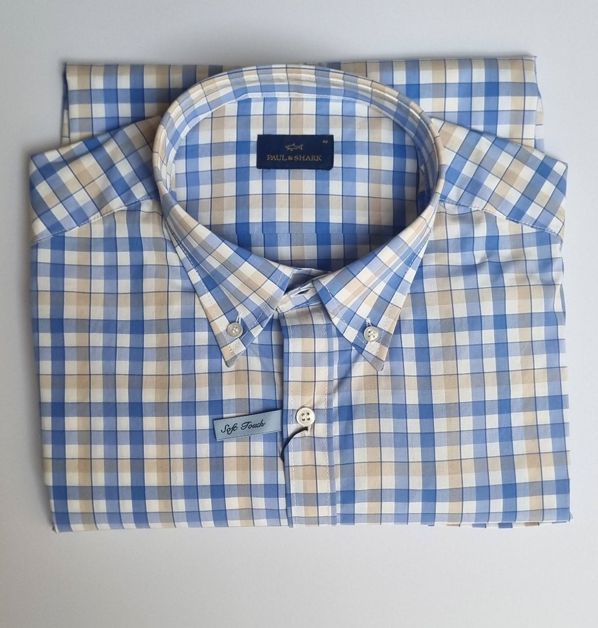 The Paul &amp; Shark Soft Touch Poplin Shirt blends luxurious comfort with sharp tailoring.