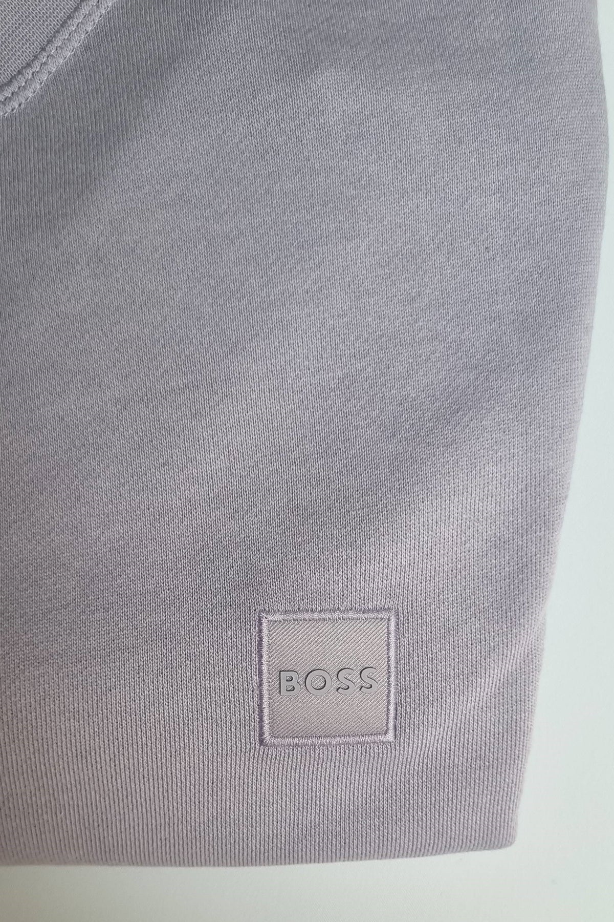 The Boss Orange Westart Sweatshirt brings sleek minimalism to your off-duty wardrobe.