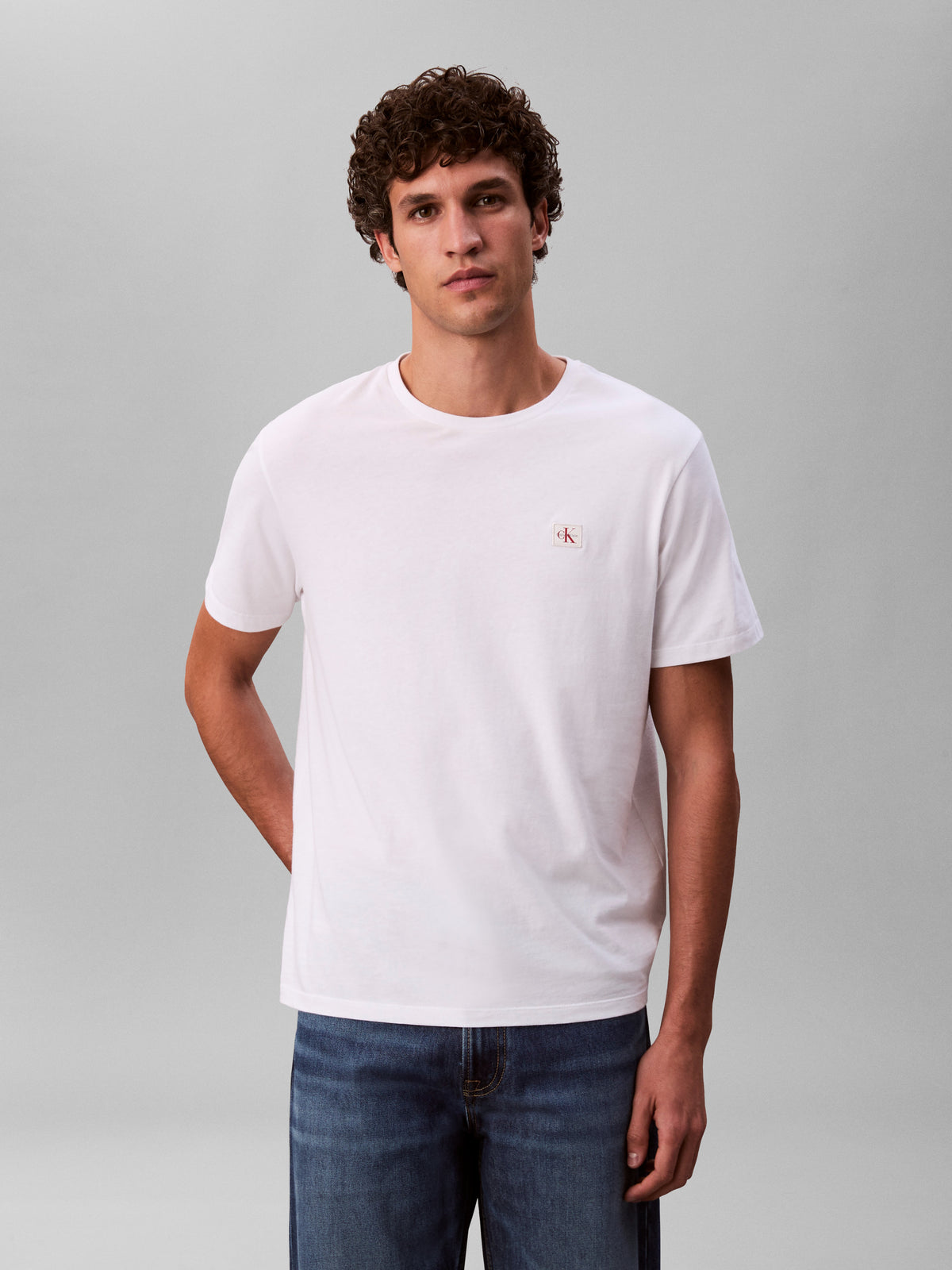 A25 LV04RC272G yaf white