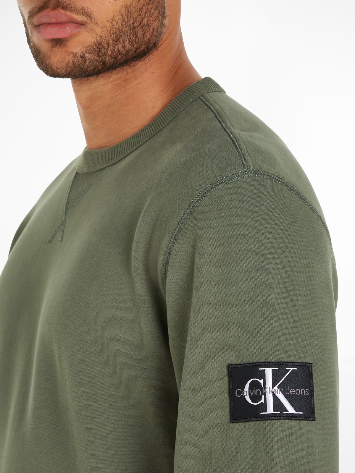 Badge Crew neck Sweater