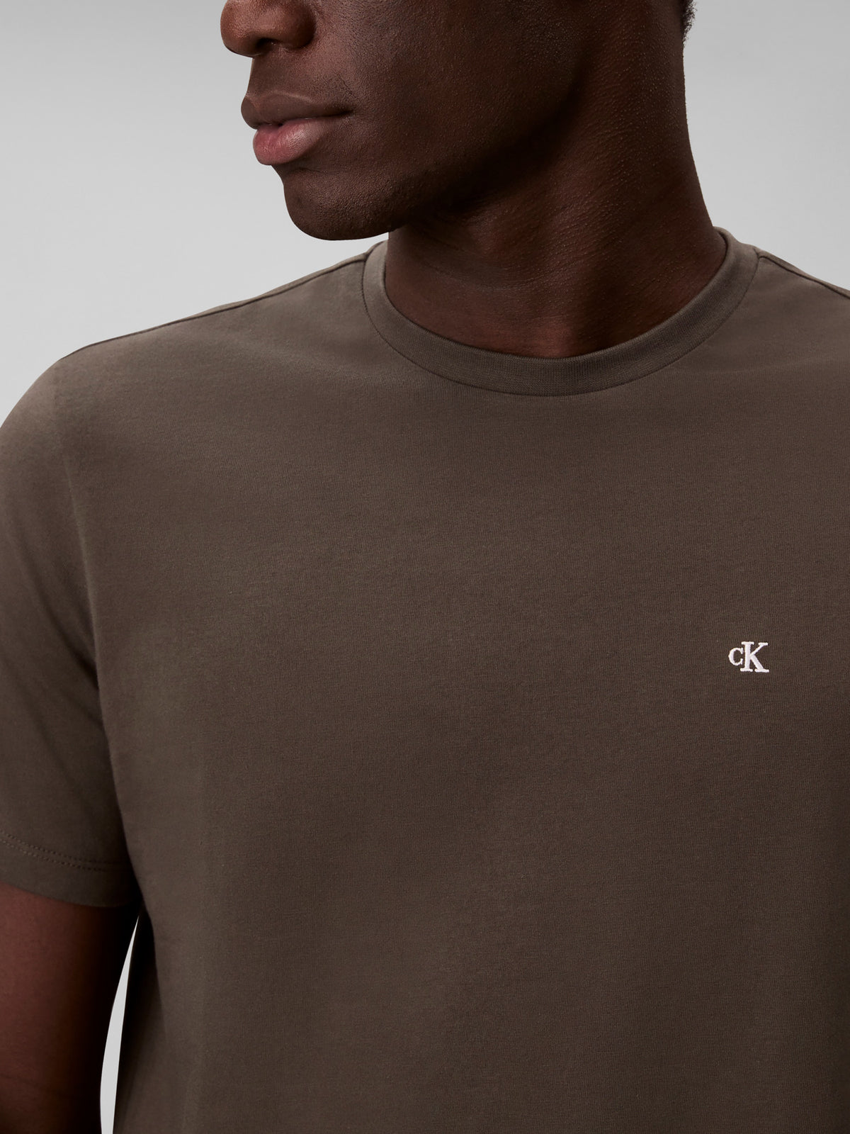 A25 LV04RD254G par green