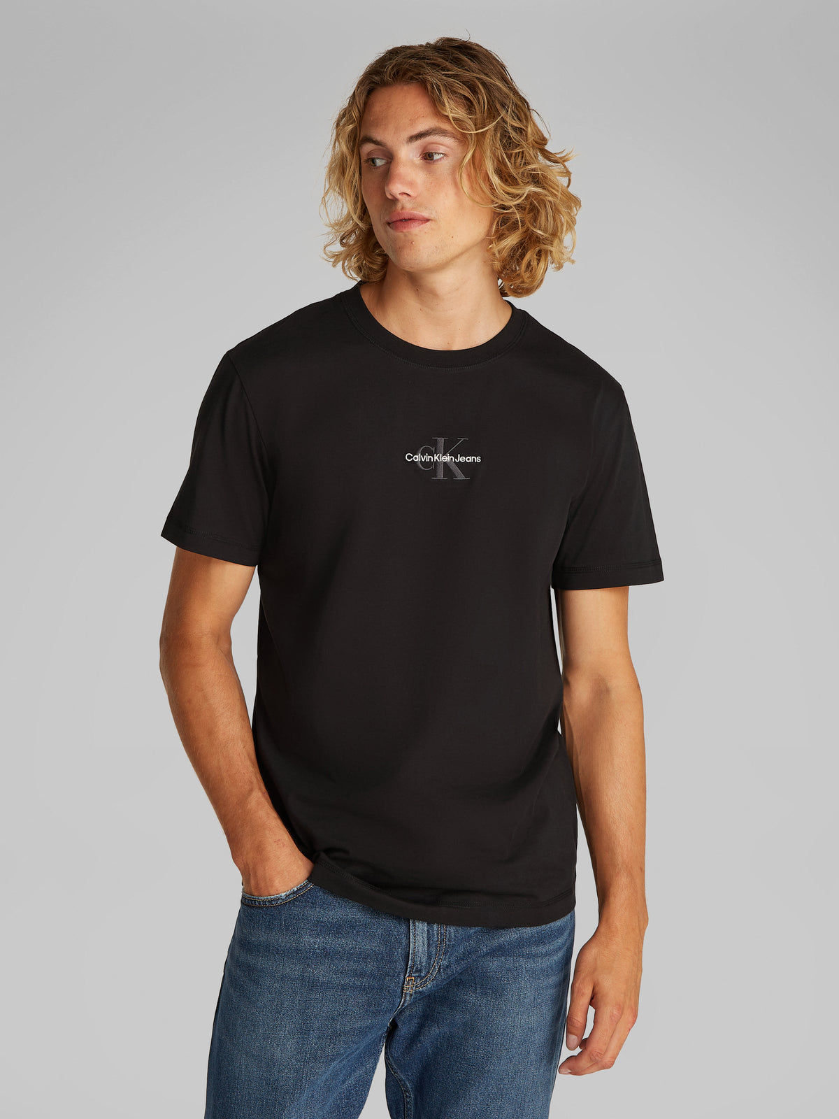 monologo tee