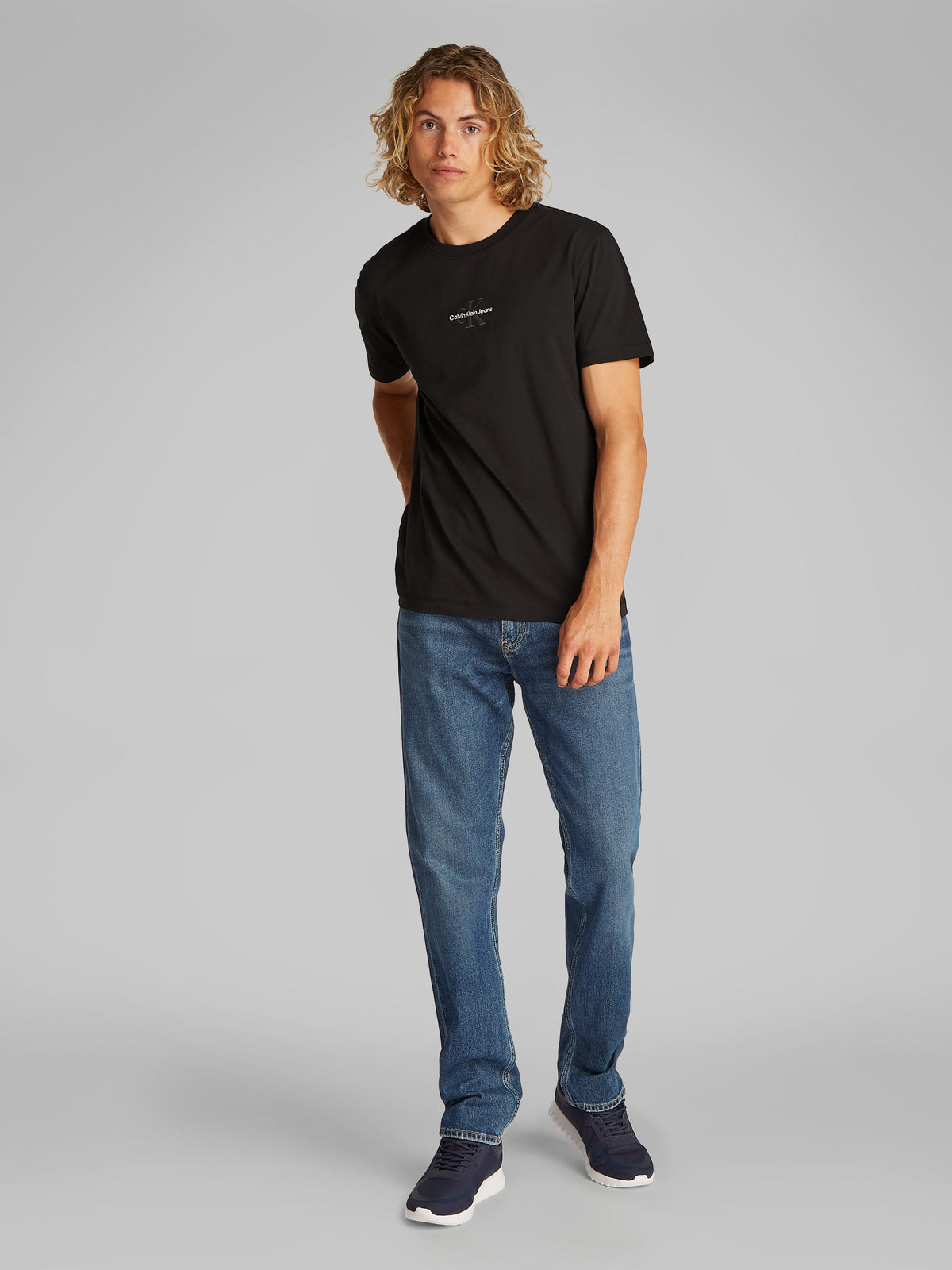monologo tee