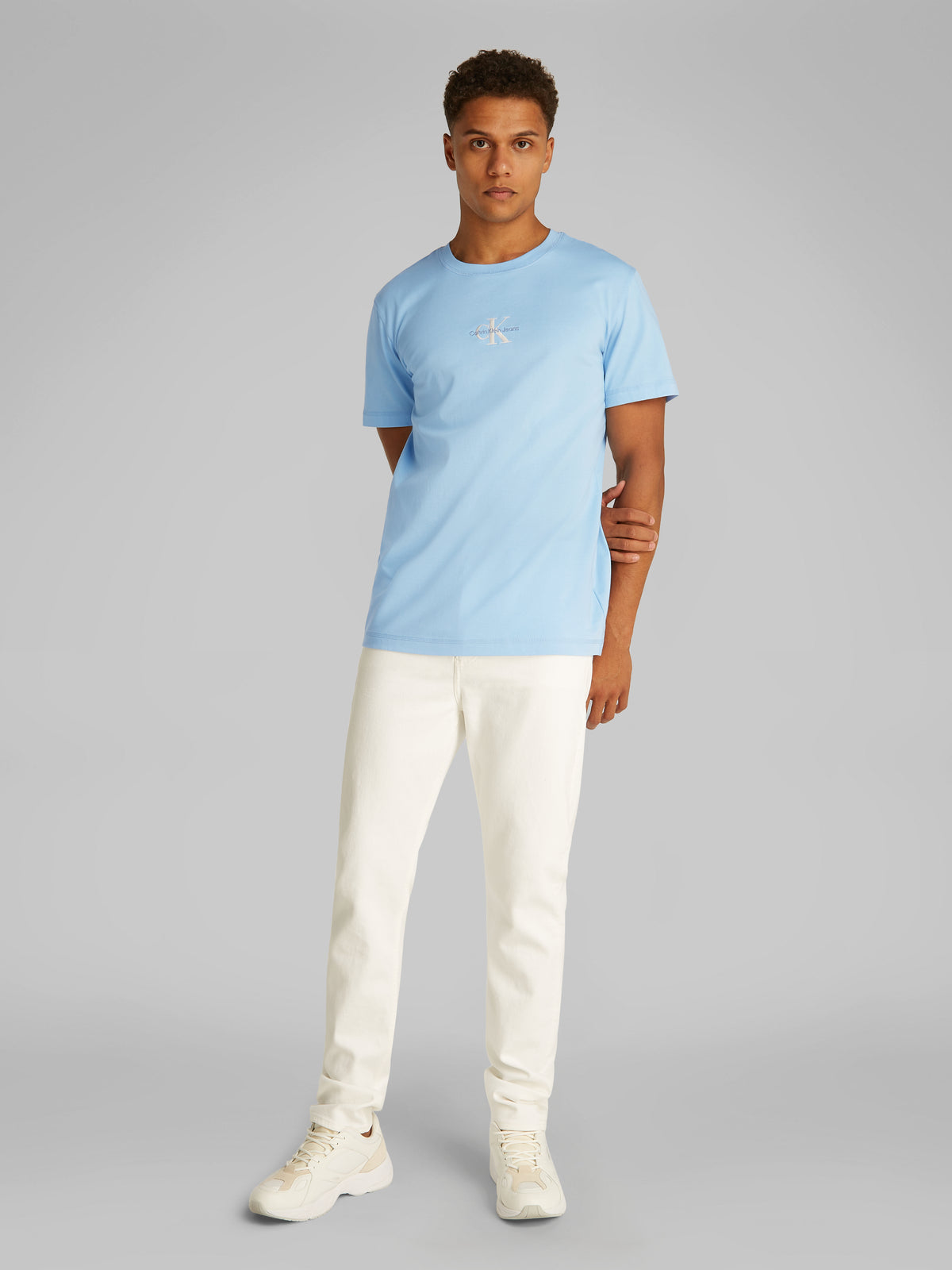 monologo tee