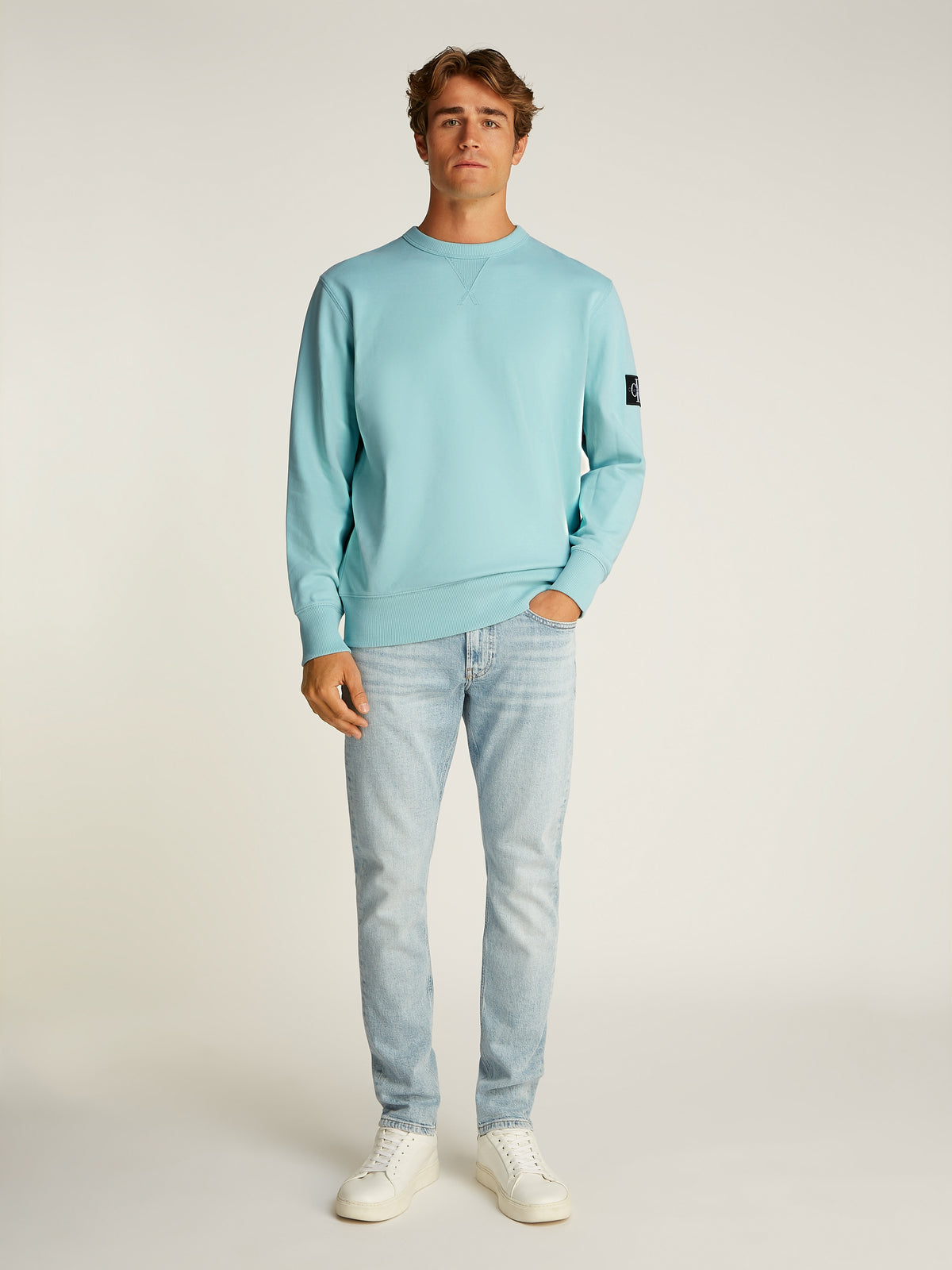 Badge Crew neck Sweater