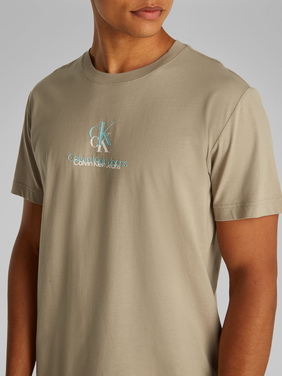 shadow logo tee