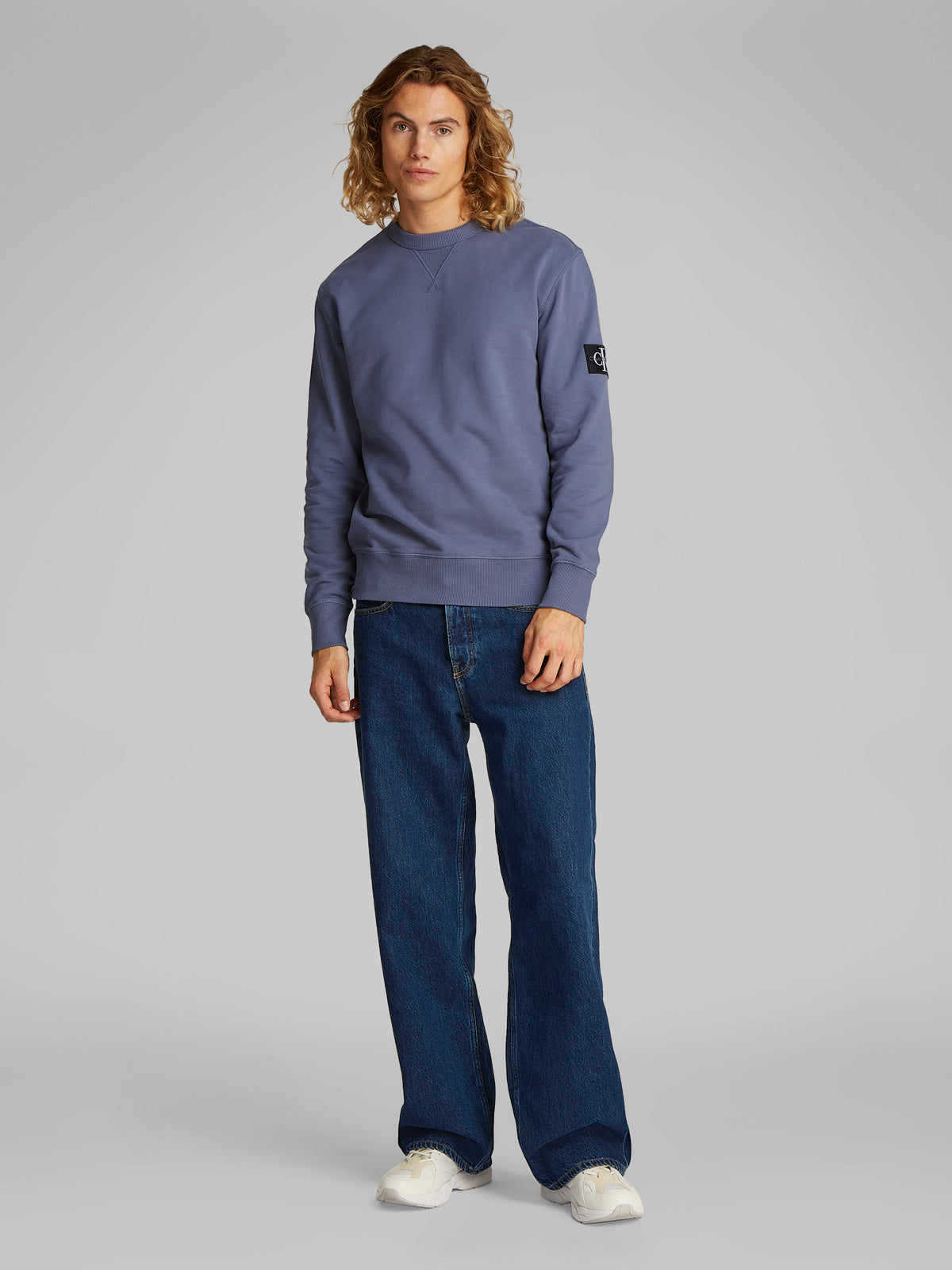 Badge Crew neck Sweater