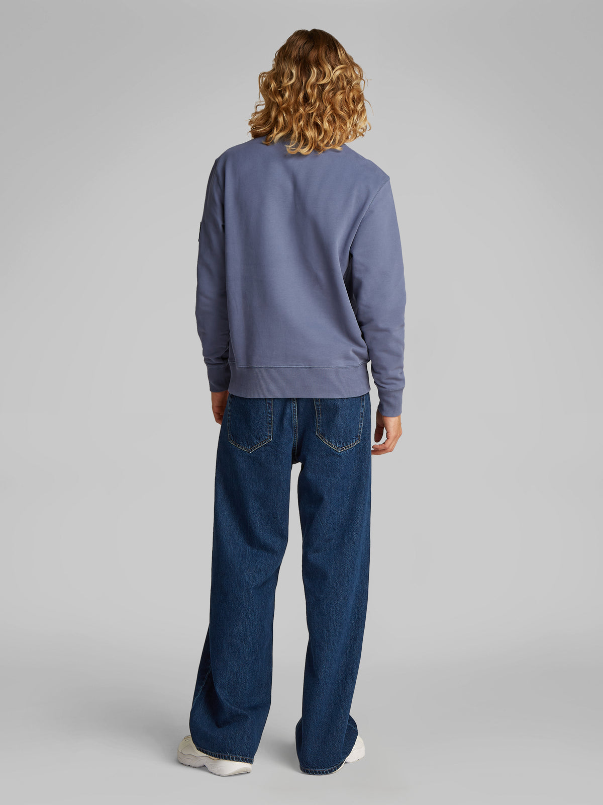 Badge Crew neck Sweater