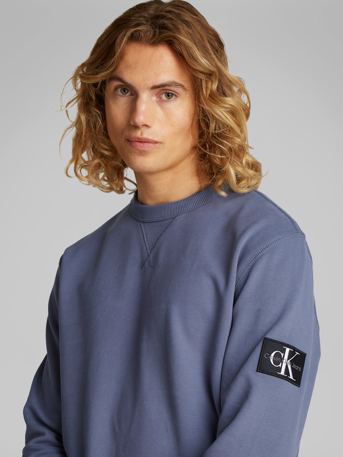 Badge Crew neck Sweater