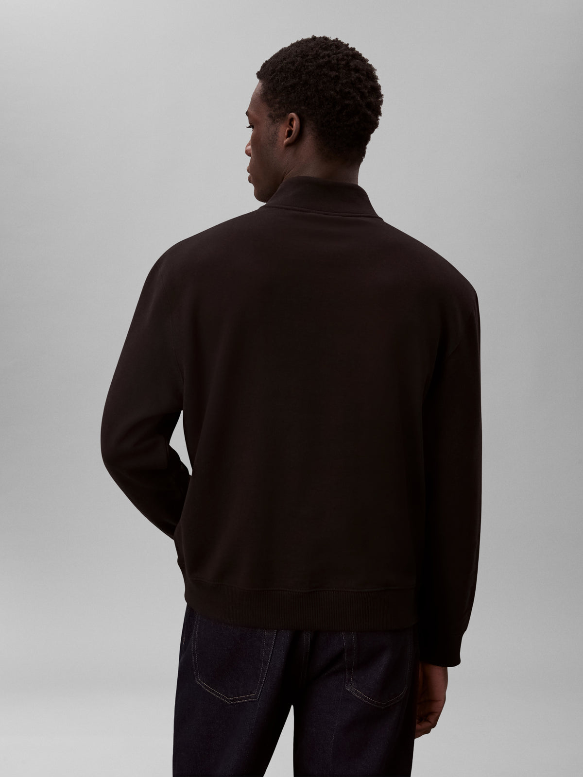 A25 LV04RD244G ub1 blk