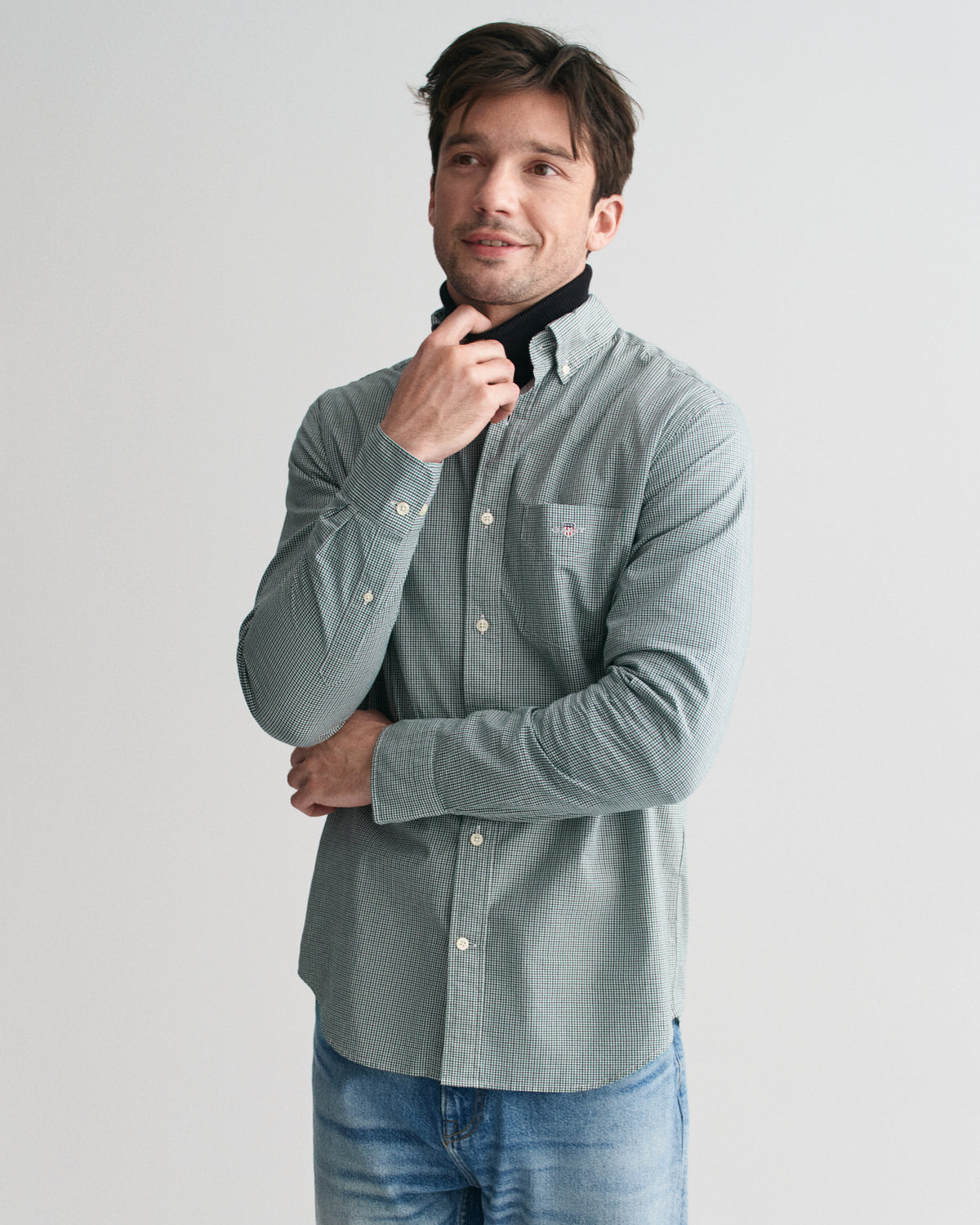 Gant Gingham Shirt is a classic wardrobe essential, combining timeless design with premium craftsmanship. Made from high-quality cotton,