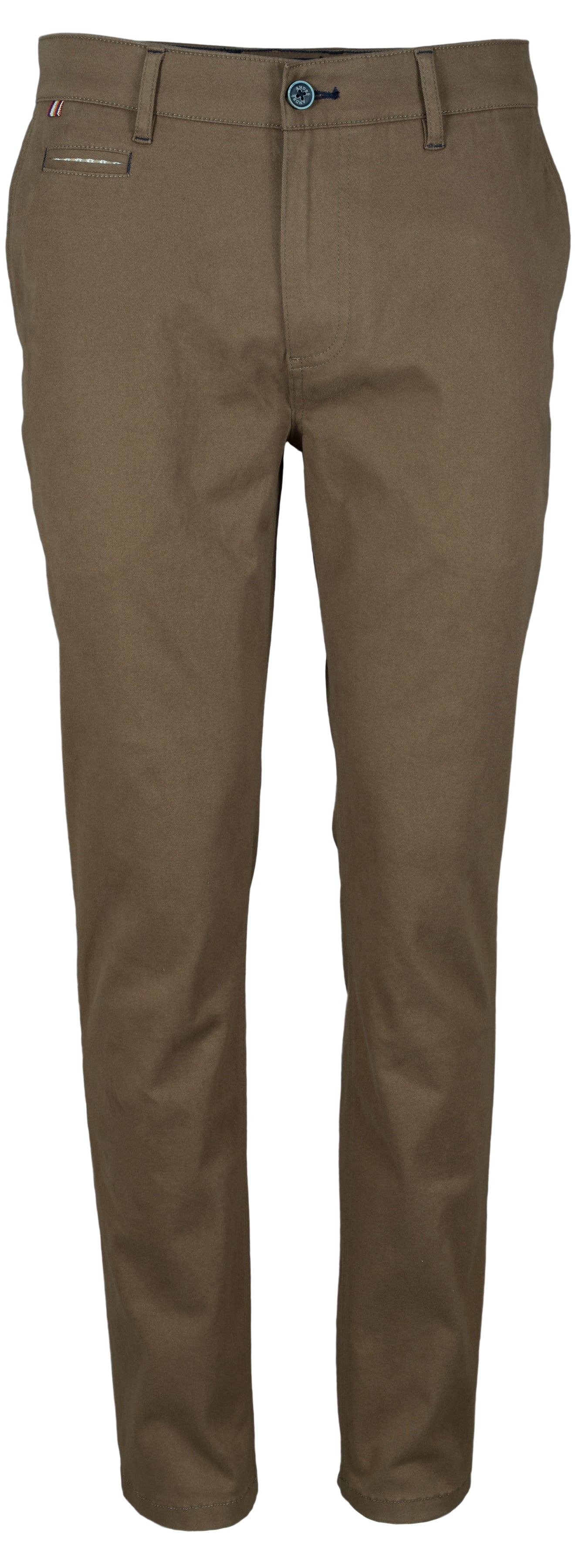 André Lucas Chino, crafted from soft cotton for all-day comfort. These versatile, modern chinos are perfect for both casual and smart-casual occasions.