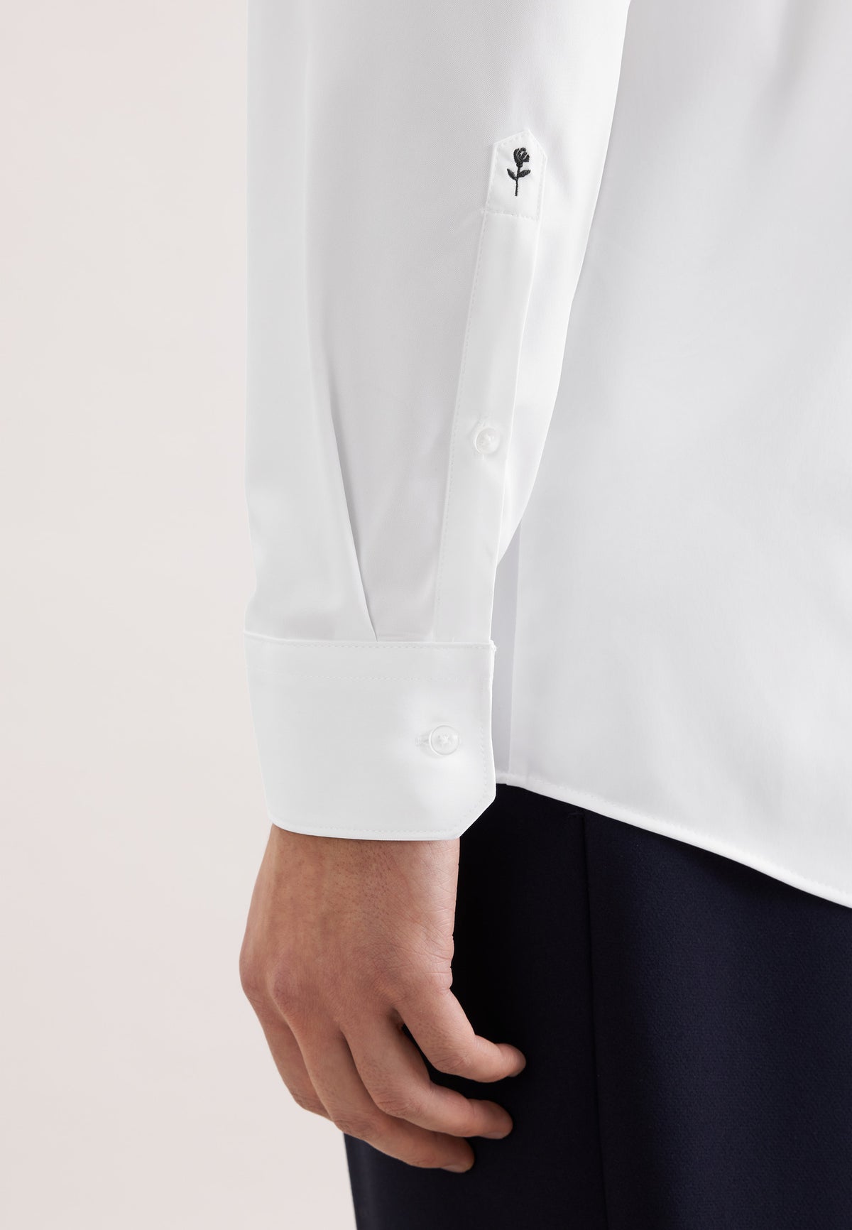modern fit performance shirt