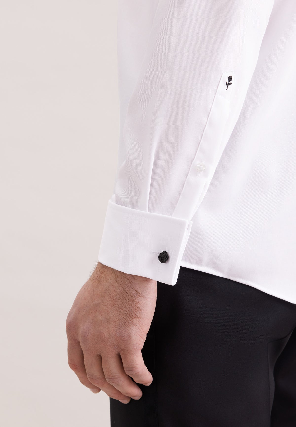 modern fit stud button shirt