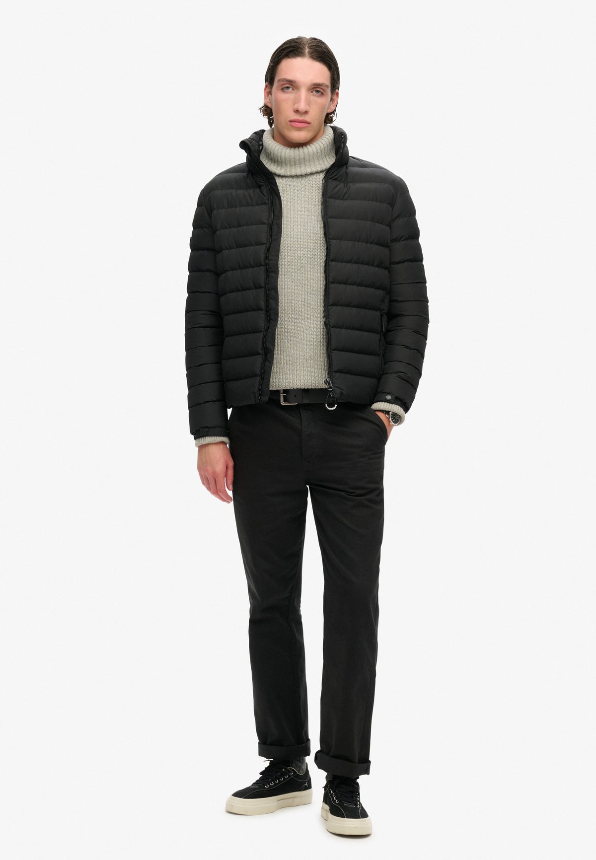 A25 M5011757A 02A Black