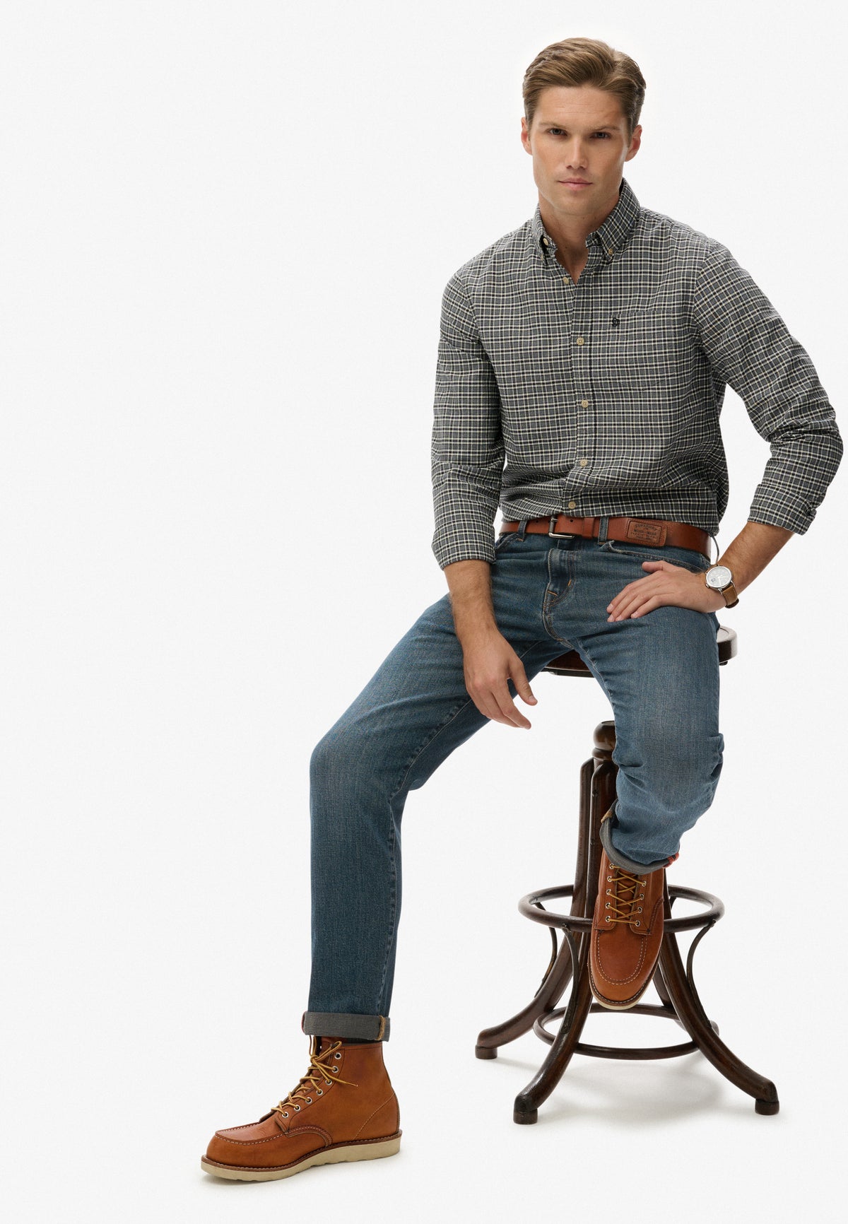 A25 M4011042A h5b charcoal