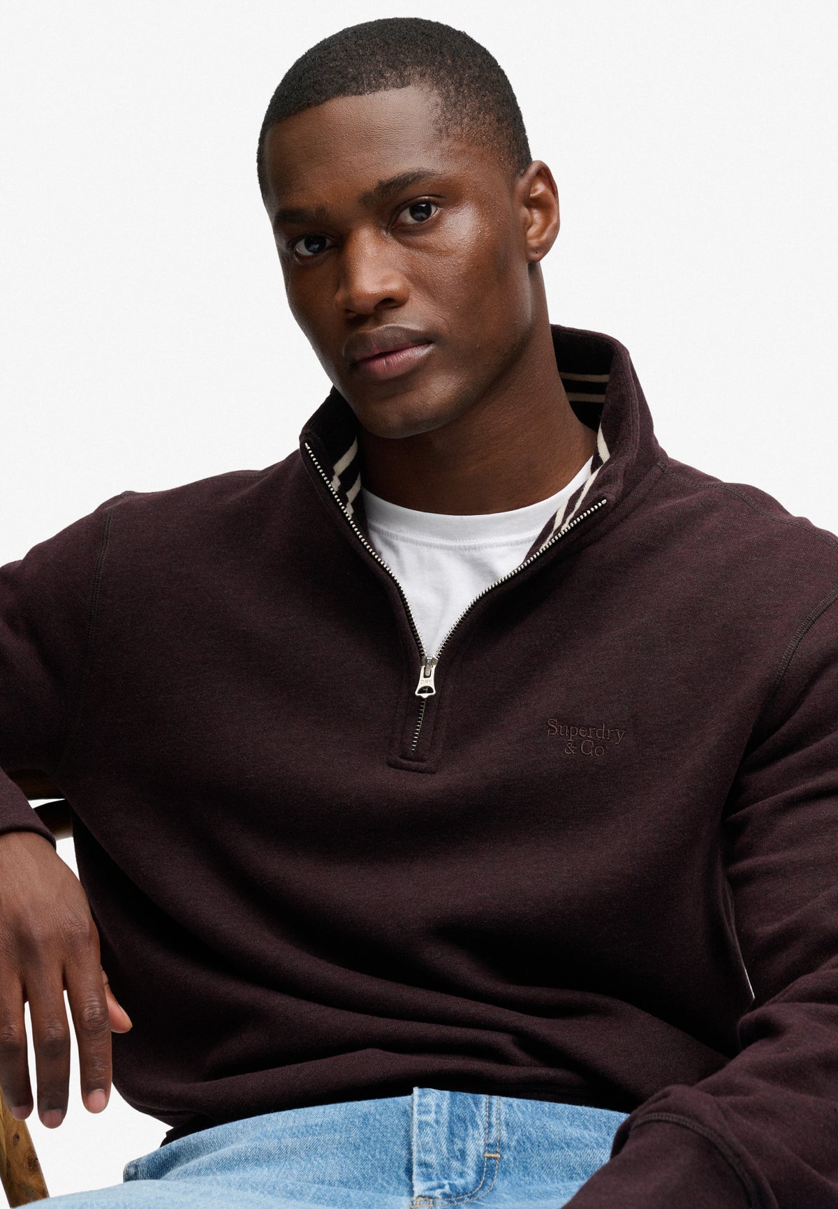 essential logo half zip