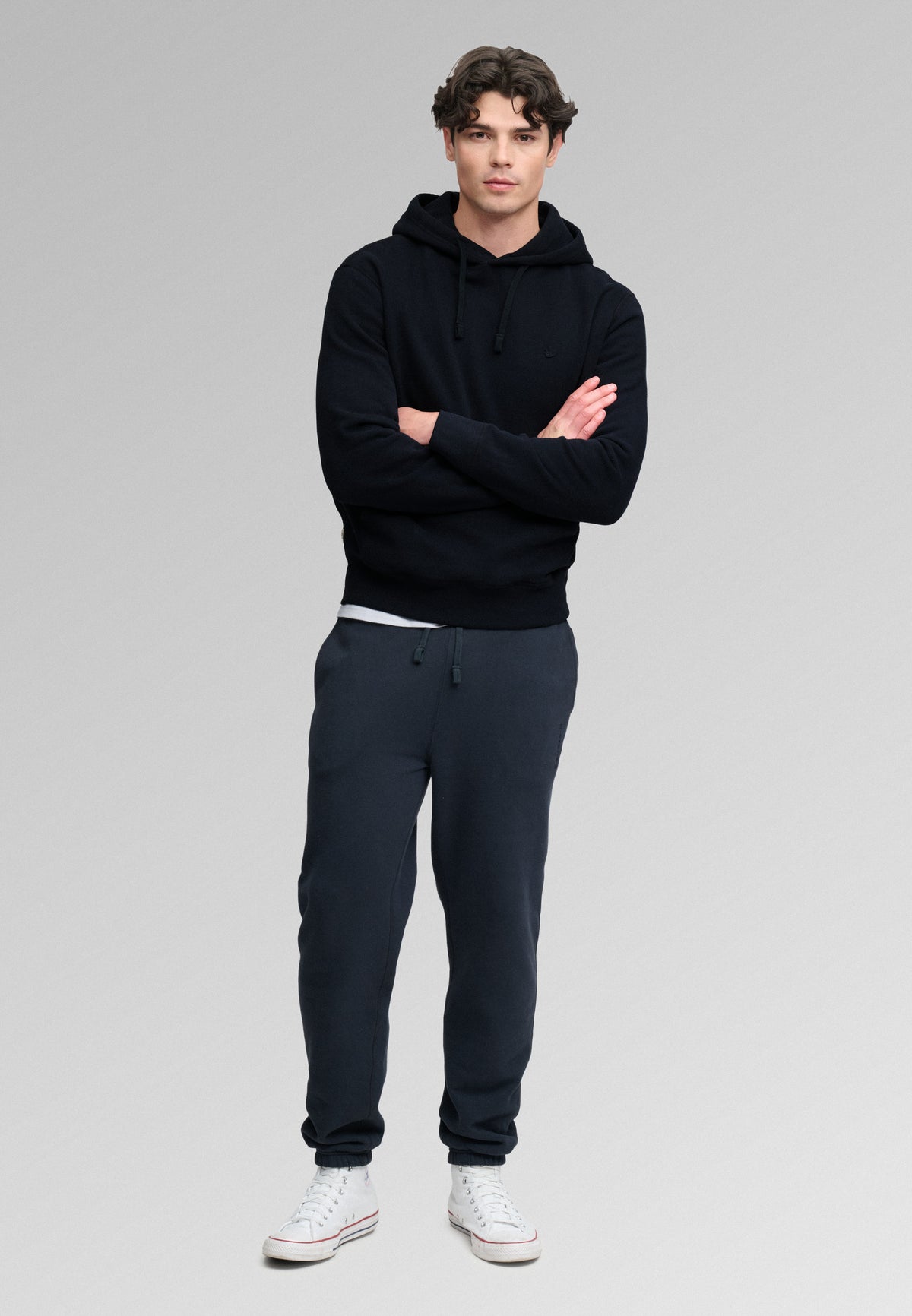 esential sdco logo hood