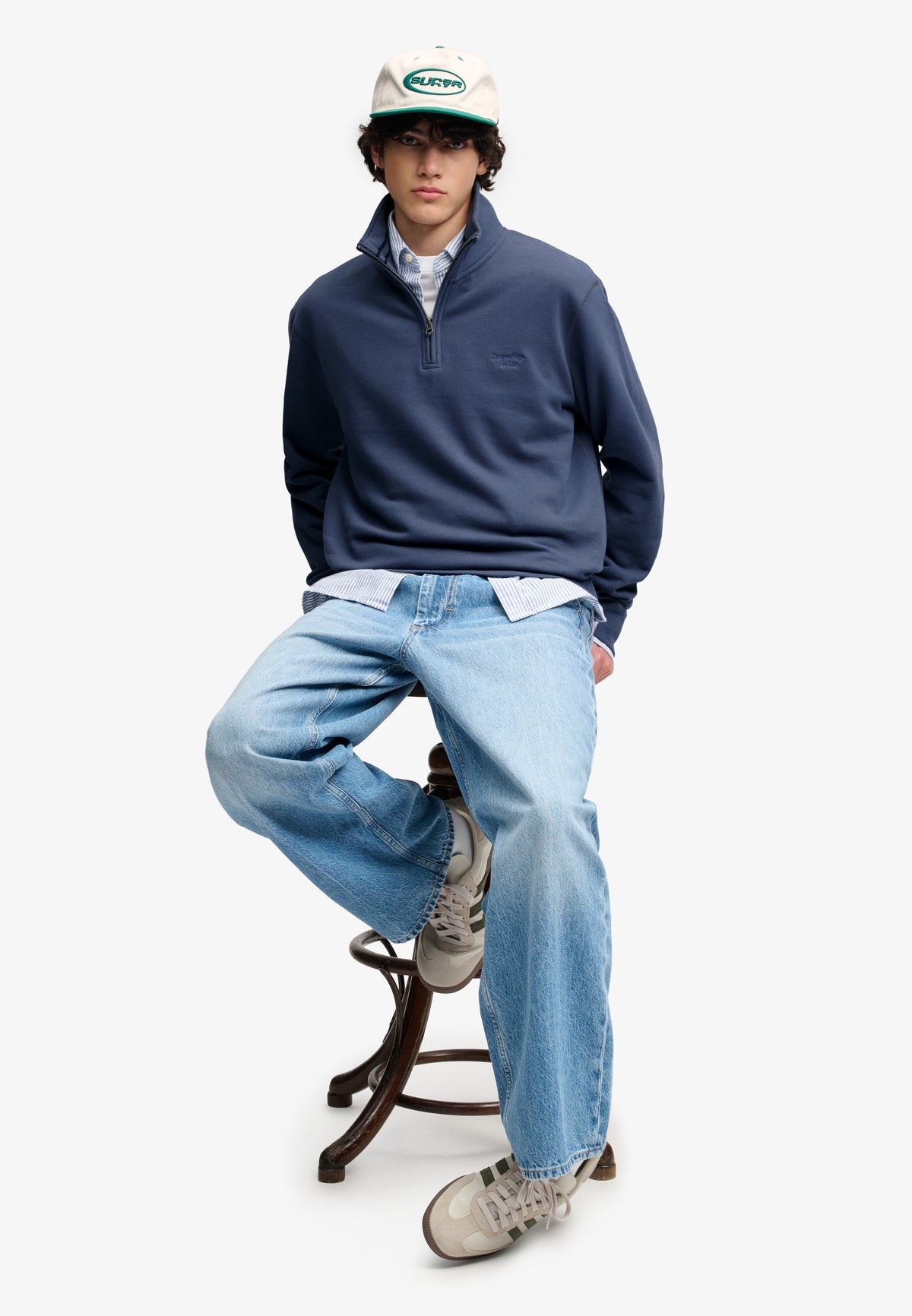 essential logo half zip