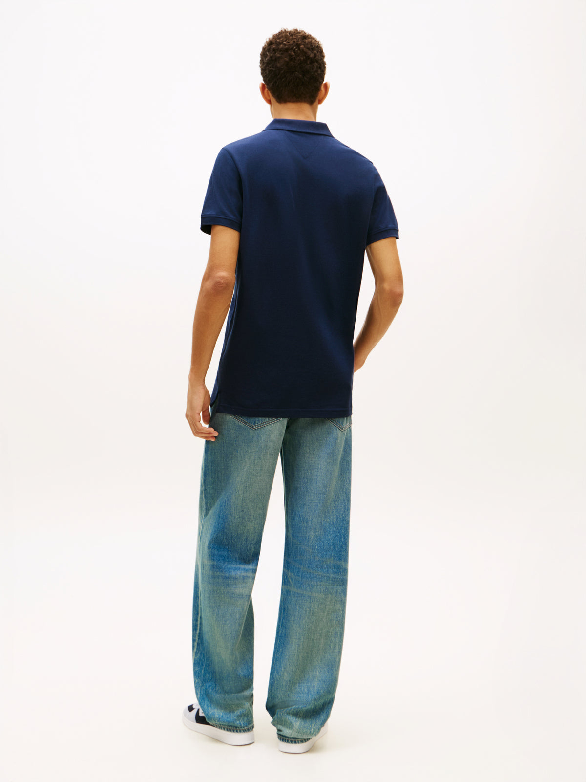 A25 DM0DM20676 C1G Navy