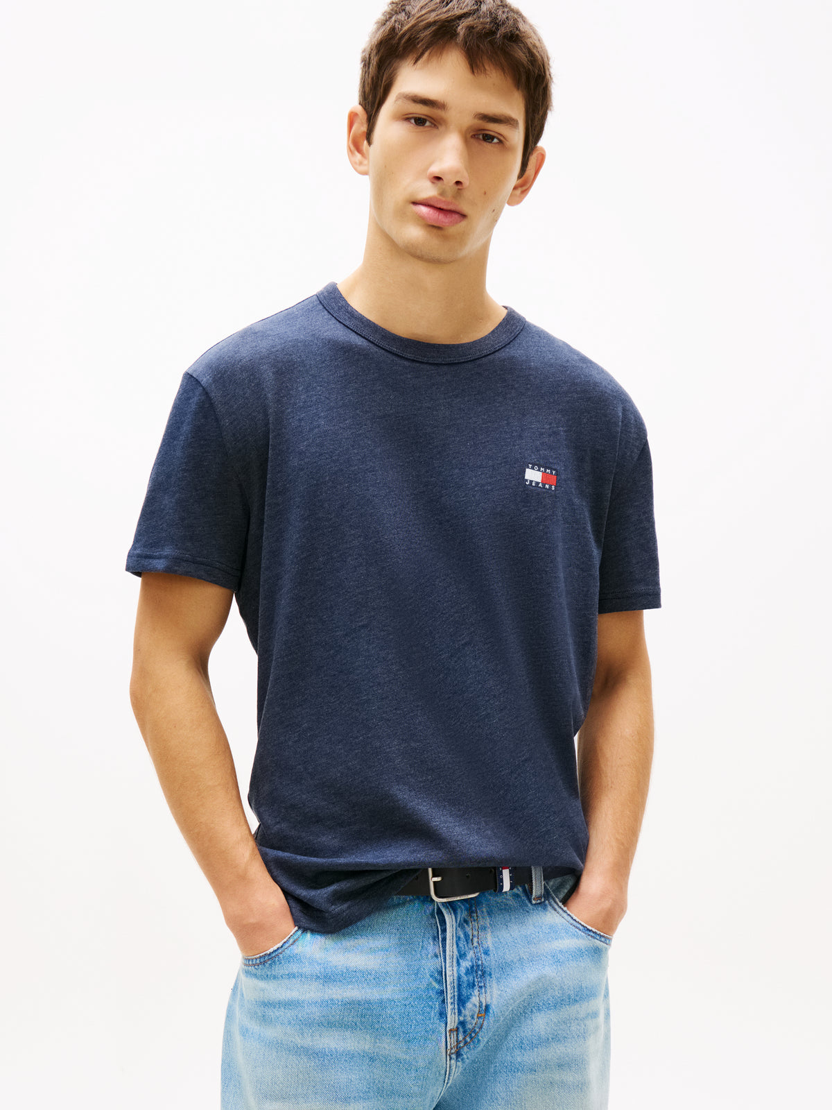 Tommy Jeans Tommy Badge Jersey Crew Neck T-Shirt – Navy