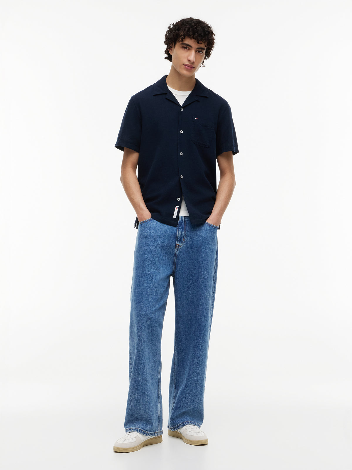 Tommy Jeans Regular Fit Linen Blend Short Sleeve Shirt – Navy