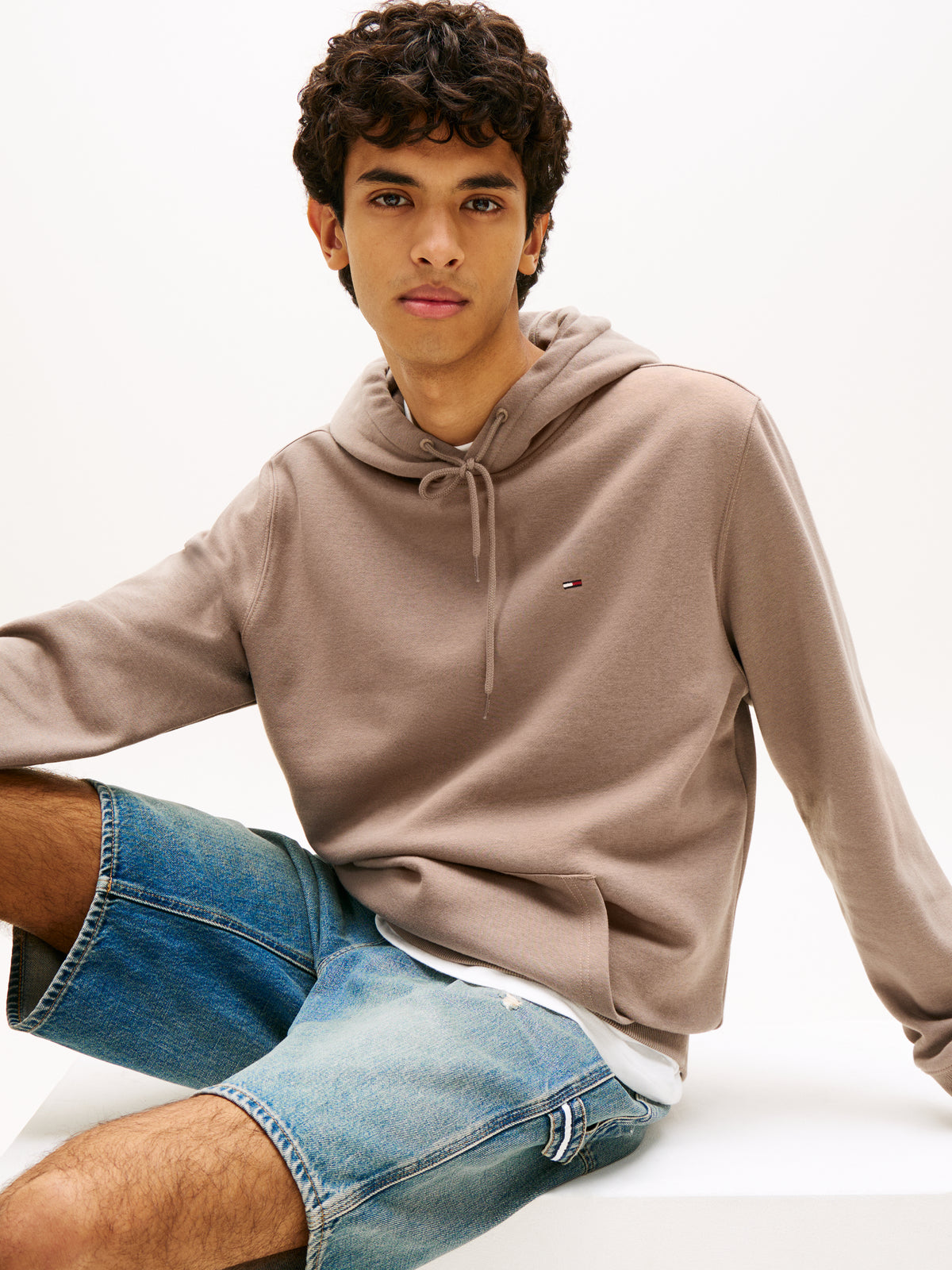 Tommy Jeans Tommy Flag Brushed Fleece Hoody – Beige