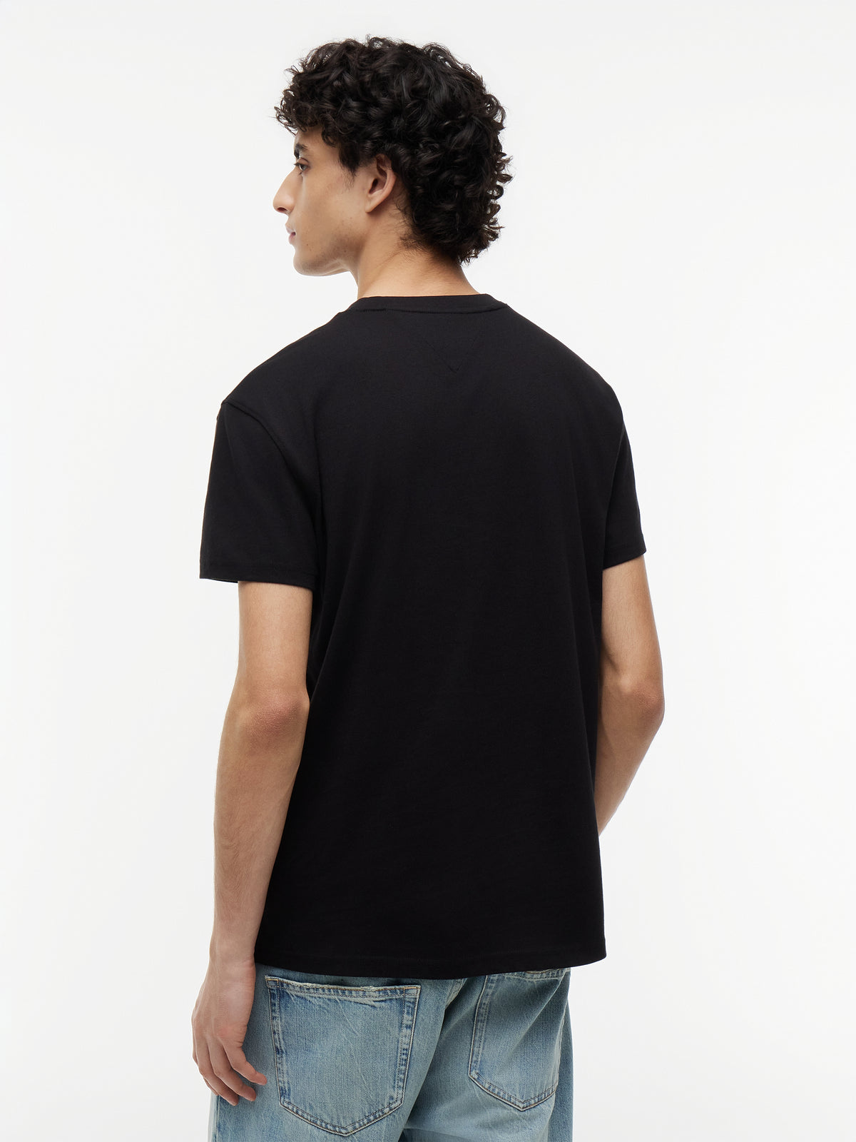 Tommy Jeans Regular Small Flag T-Shirt – Black