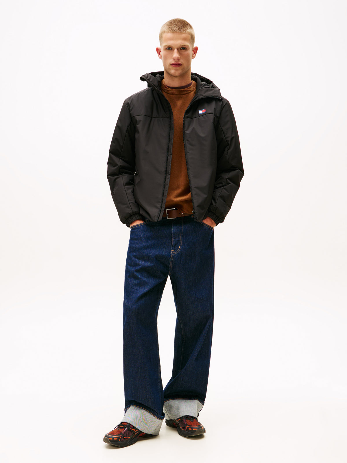 A25 DM0DM22065 BLACK