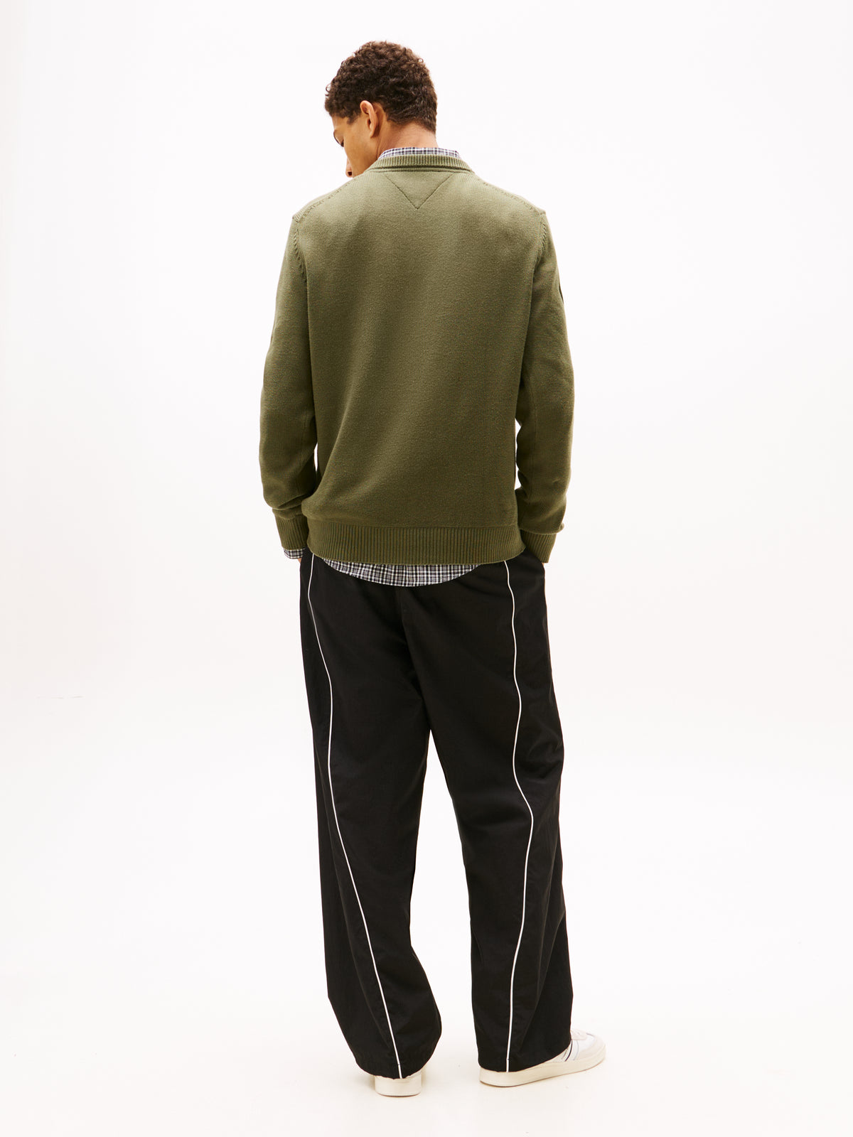 X25 DM0DM21787 GY1 Dark Greenery