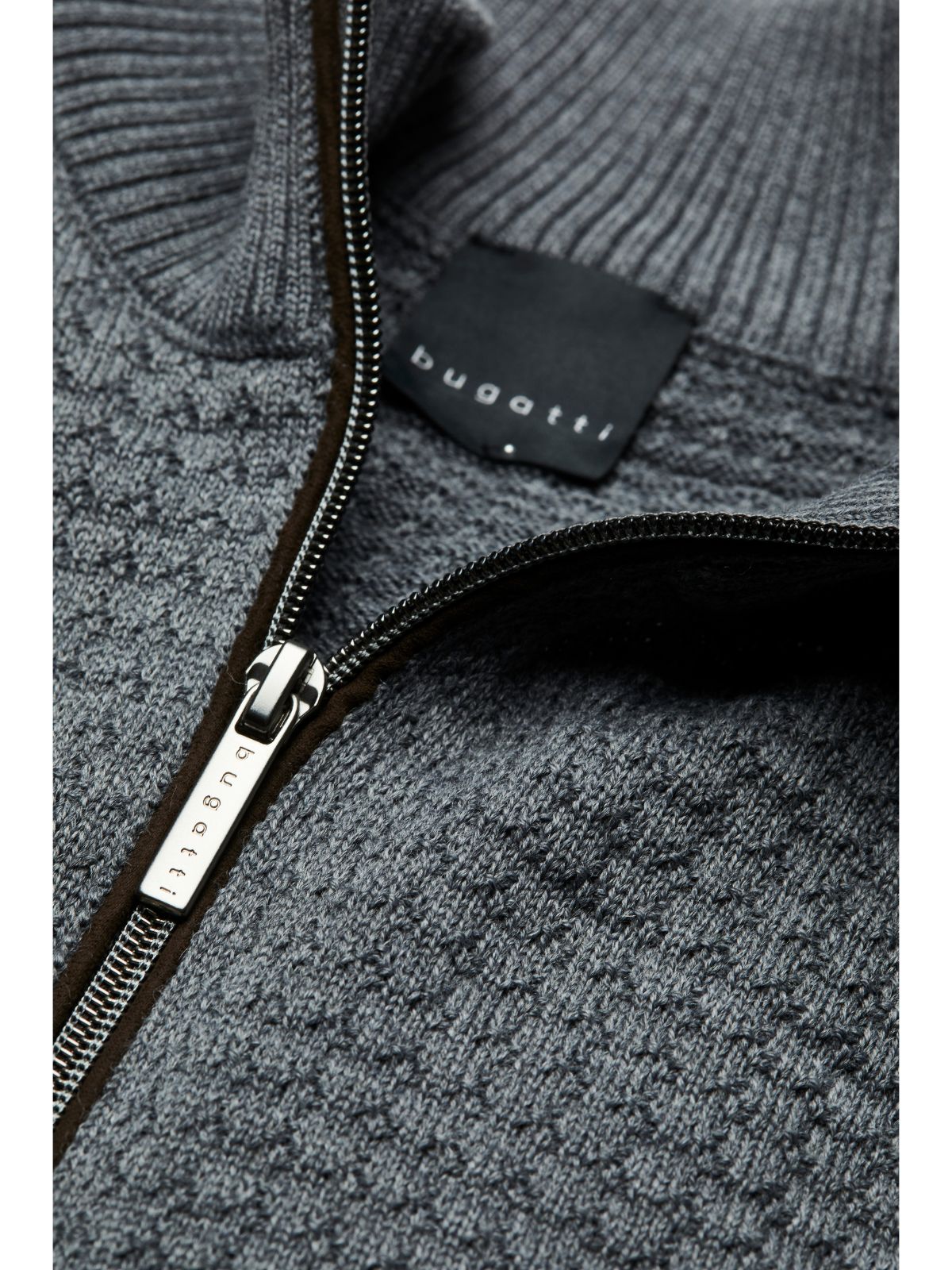 1/2 zip knit