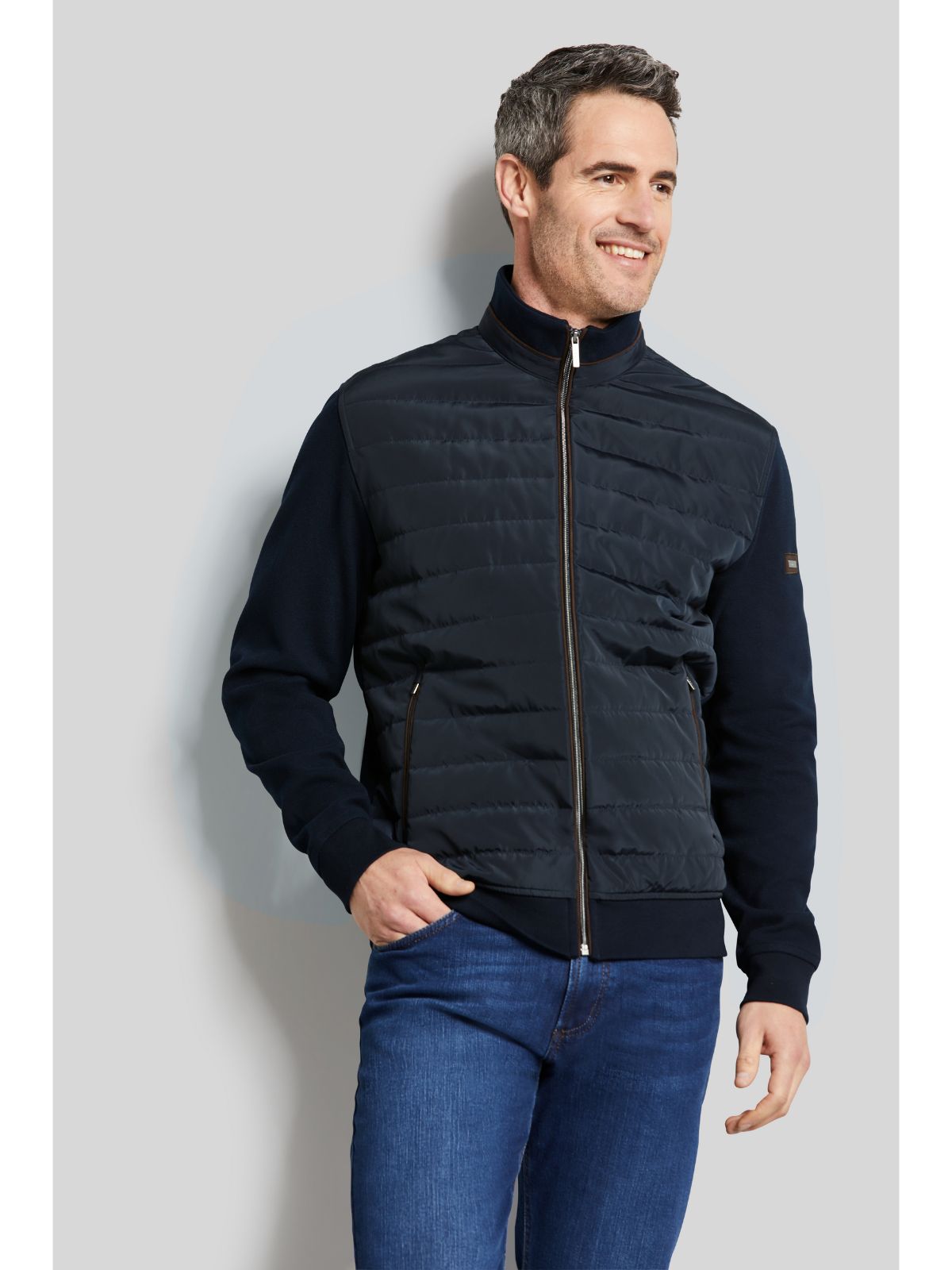 Full Zip hybrid Jacket