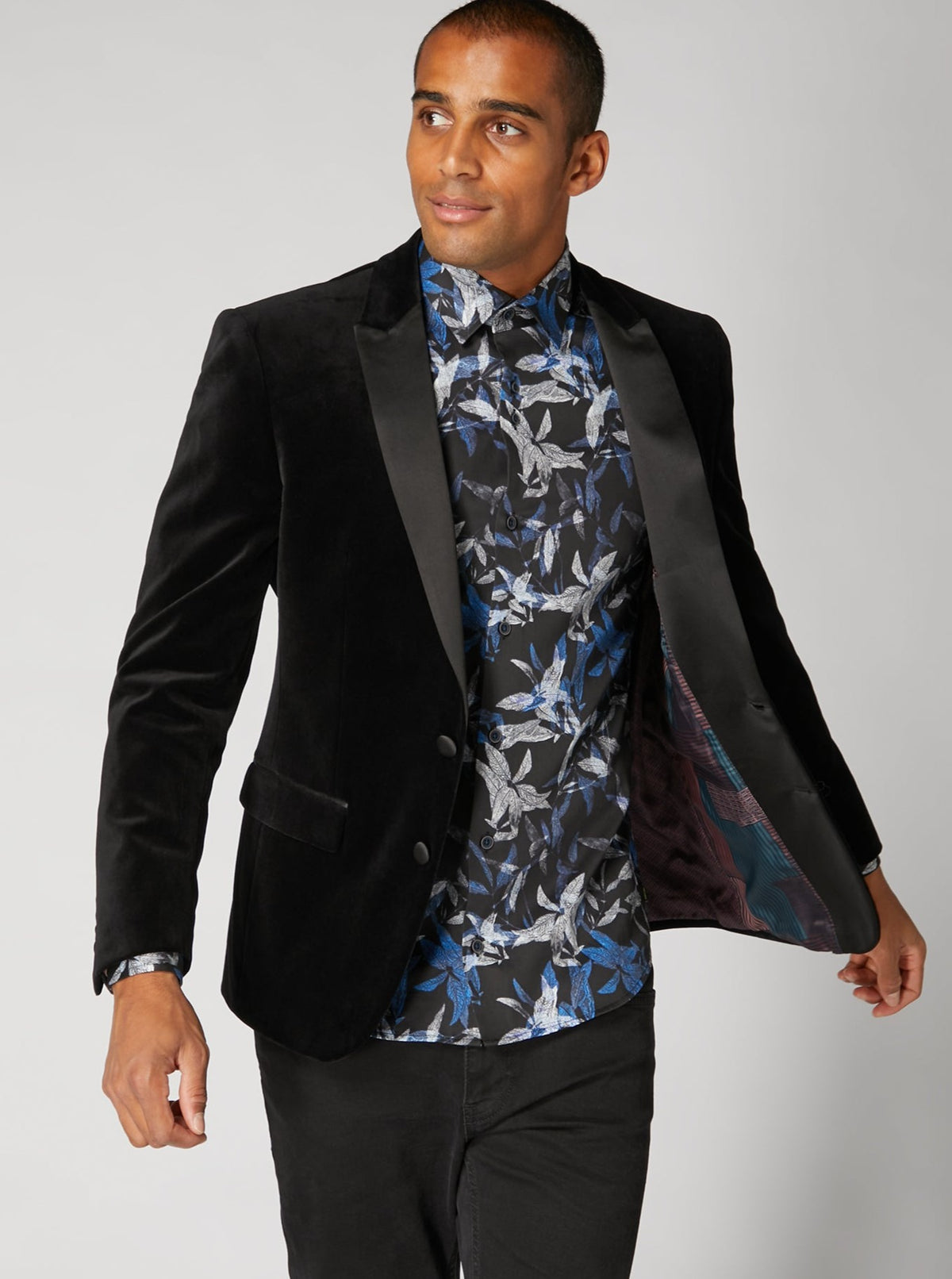 Slim Fit Velvet Jacket