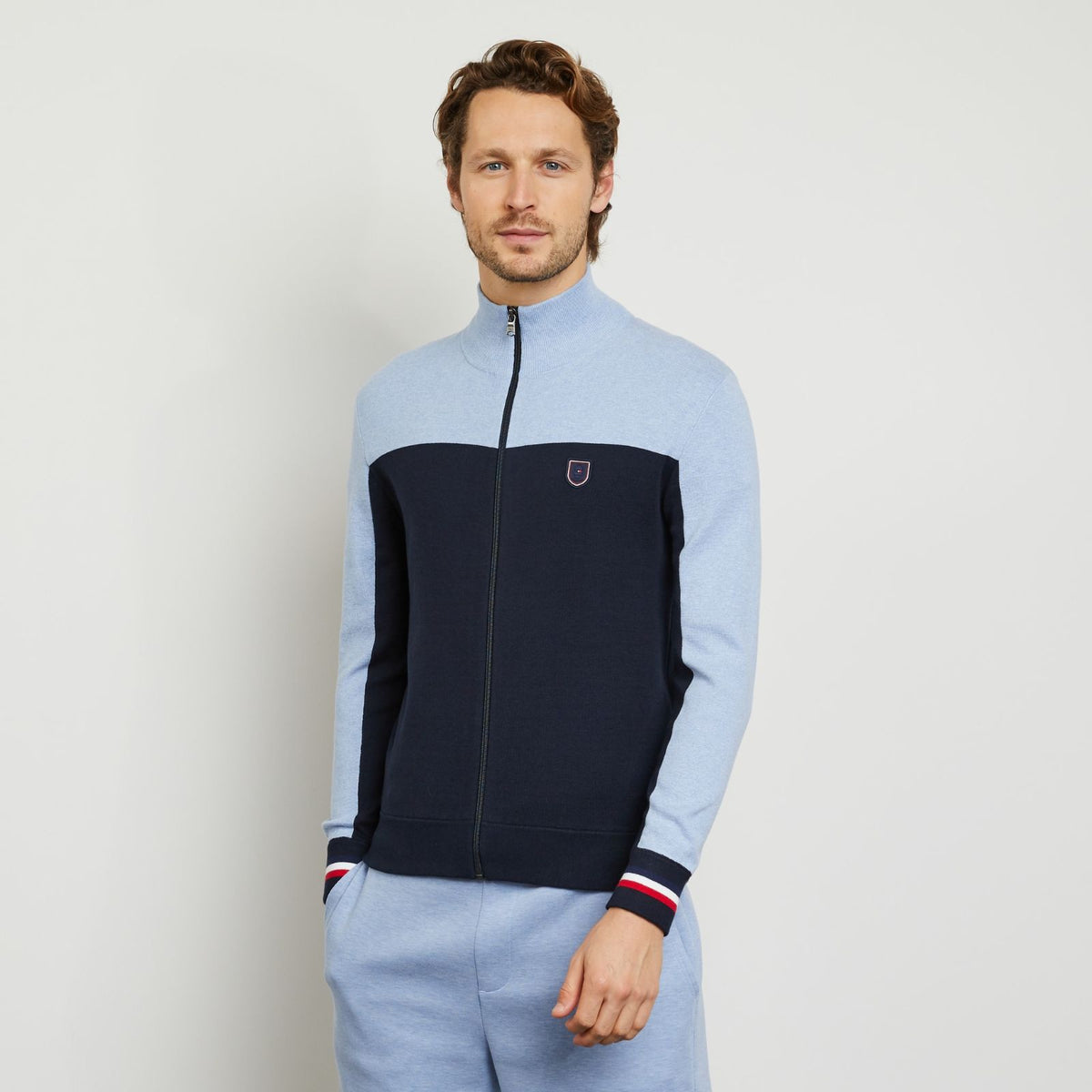 Colour-block zipped up cardigan