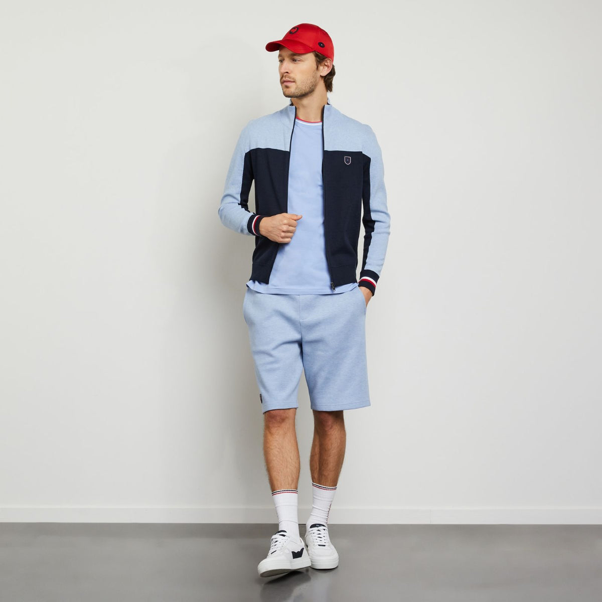 Colour-block zipped up cardigan