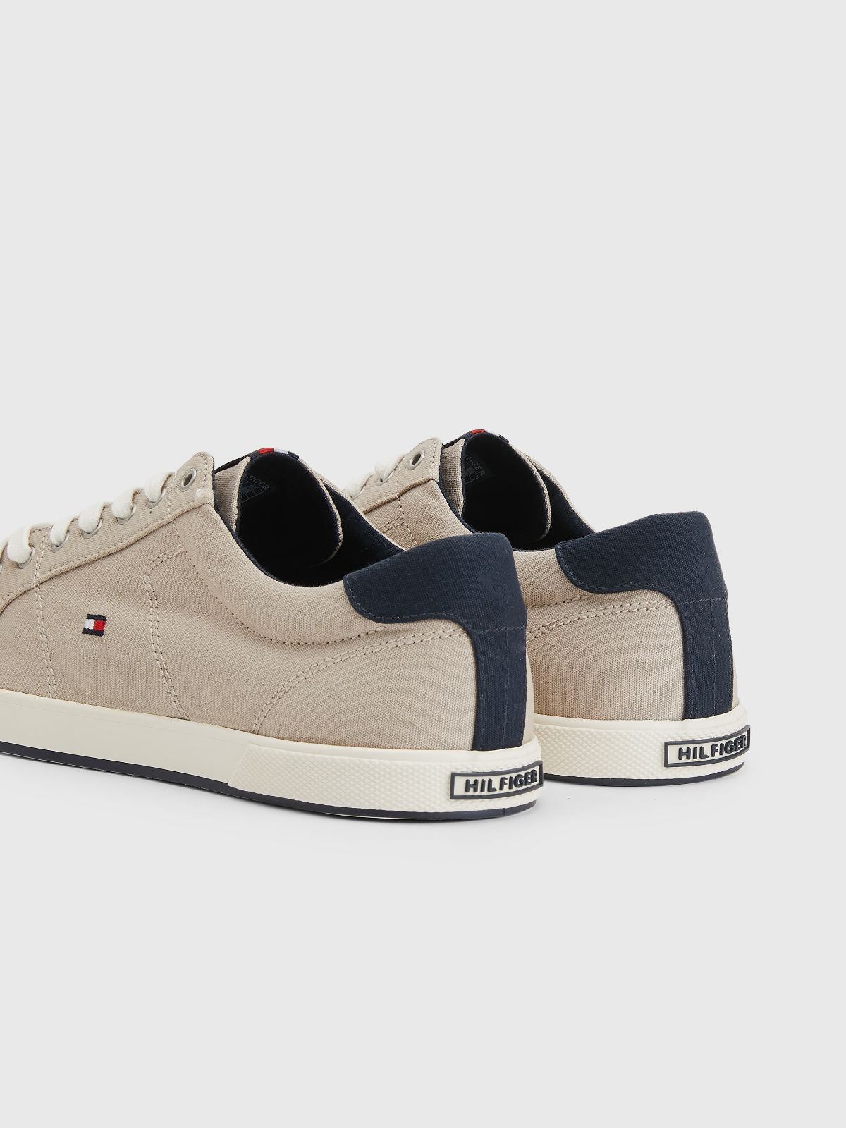 Tommy hilfiger deals long lace sneakers